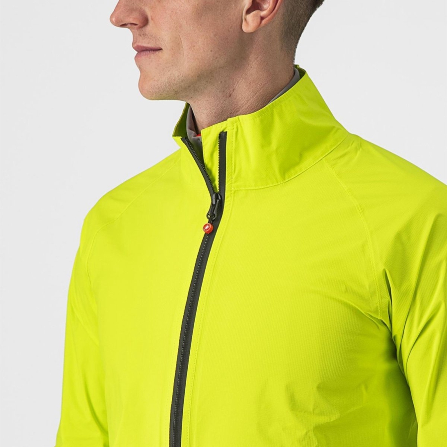 Light Green Men Castelli EMERGENCY 2 RAIN Protection | 053729-GKN